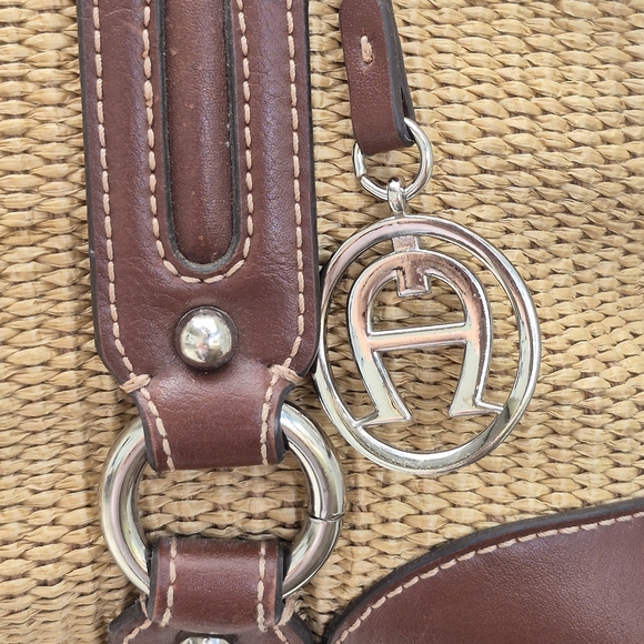 ETIENNE AIGNER Satchel Style Monaco Straw Collection Tote Handbag - Picture 3 of 15